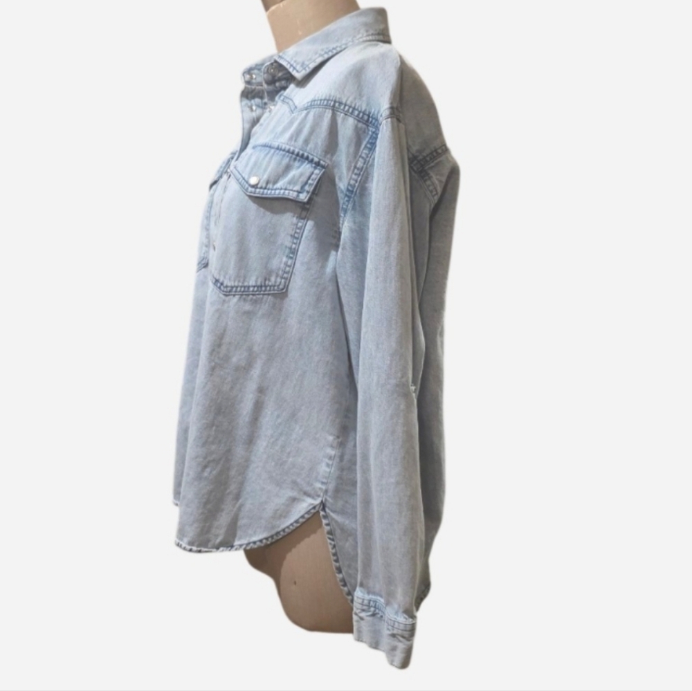 Jane & Delancey Light Wash Denim Button(snap)-Up Shirt. Sz Small. - Picture 6 of 8